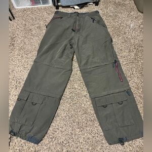 Utility hiking pants with removable legs size 33x32